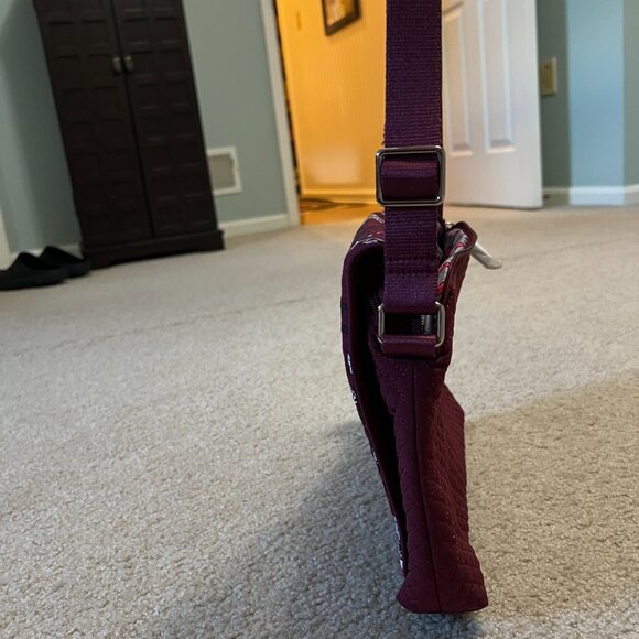 Vera Bradley Iconic Turnabout Crossbody, Bordeaux Blooms - Picture 9 of 9